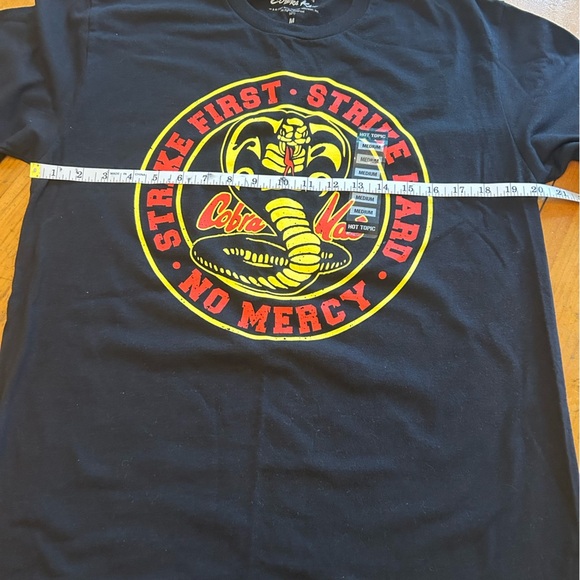 Hot Topic Cobra Kai Graphic Tee - Picture 8 of 9